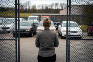 Récupérer sa Voiture en Fourrière : Solutions Sans Assurance ou Carte Grise